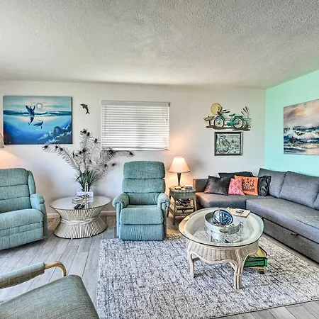 Daytona Beach Retreat With Views And Pool Access!